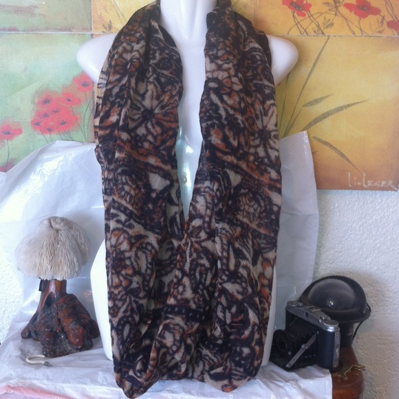 LUCKY BRAND Camou Infinity Scarf - Picture 2 of 5